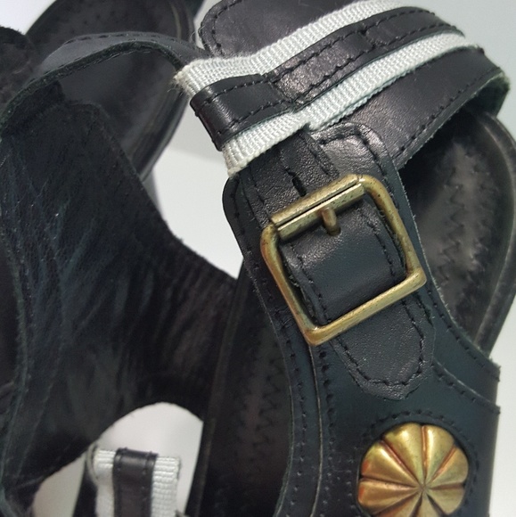 EUC Manolo Blahnik Sandals - Picture 3 of 8